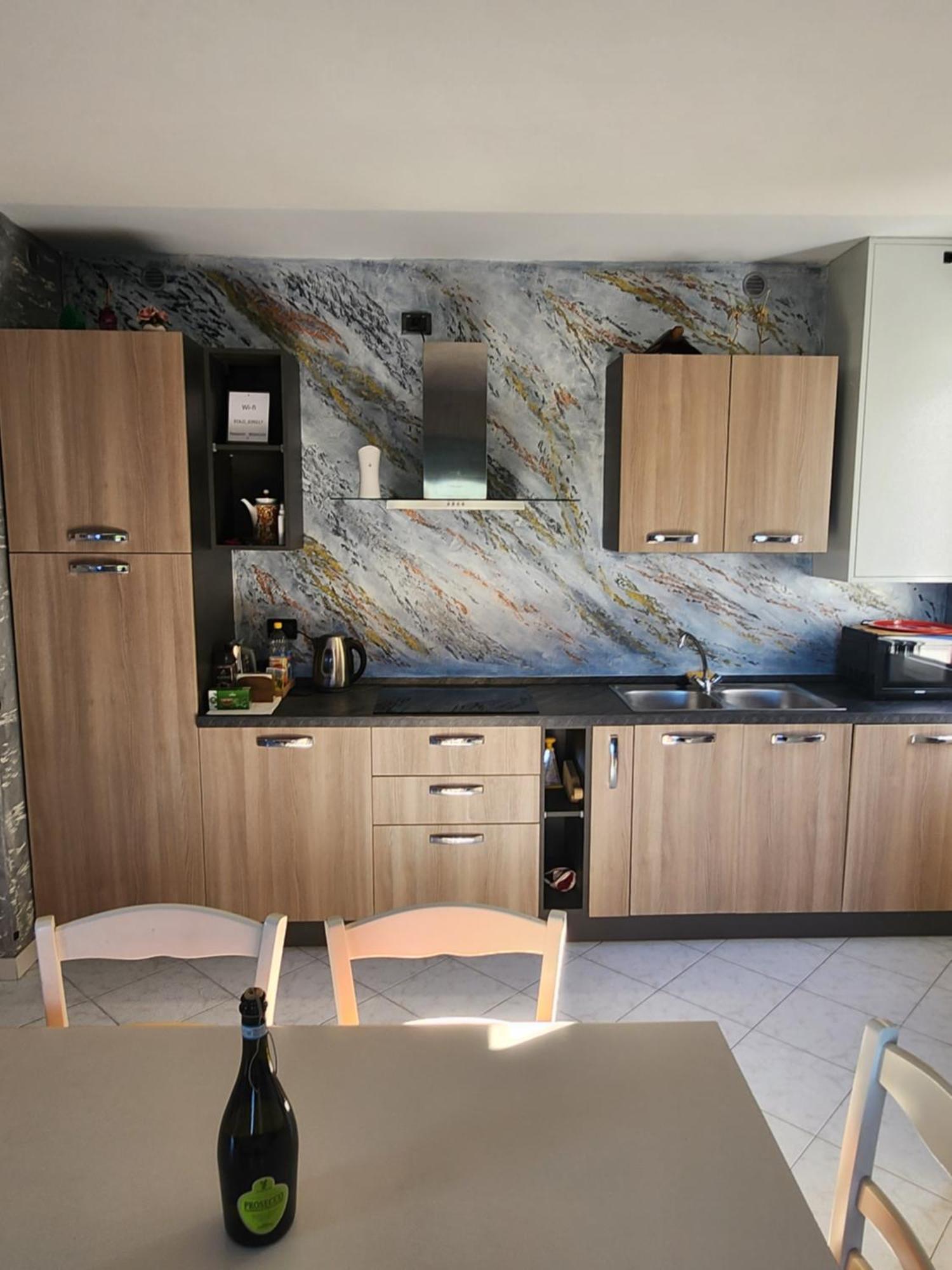 Kidonia - Iseo Lake Apartmens Sale Marasino Exterior photo